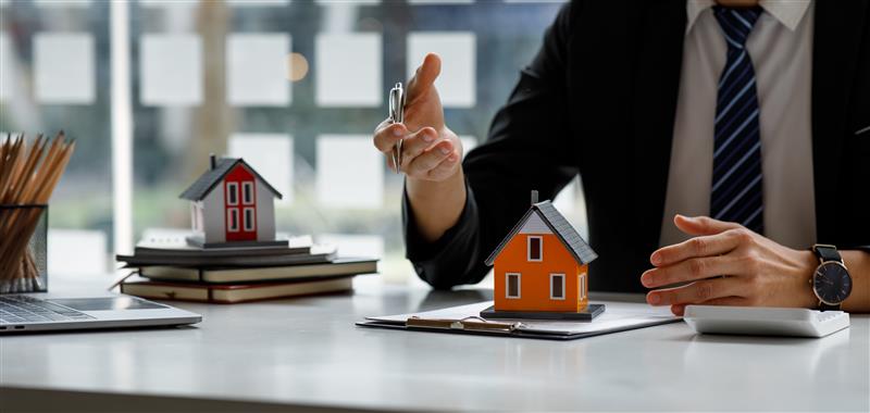 Do I need an accountant as a landlord? 